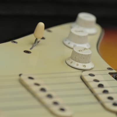 Fender L-Series 1965 Stratocaster L78259 - Sunburst image 25