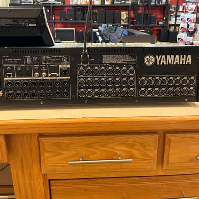 Yamaha M7CL-48 48 Channel Mixer image 5