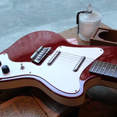 DANELECTRO "´67 Dano Red" 3, 14 KG image 3