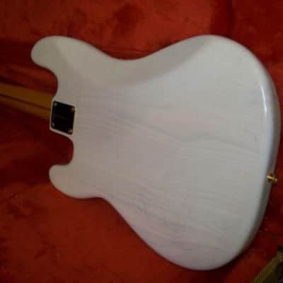 FENDER Precision  1957 Mary Kay image 6