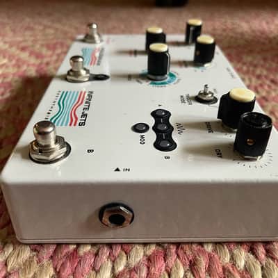 Hologram Electronics Infinite Jets Resynthesizer 2017 - Present - White image 3
