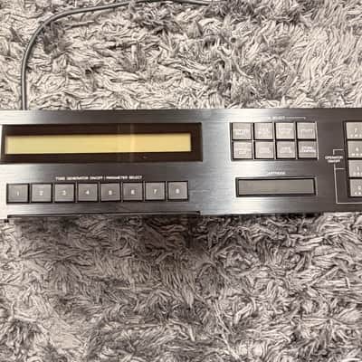 Yamaha TX802 FM Tone Generator 1986 - Black
