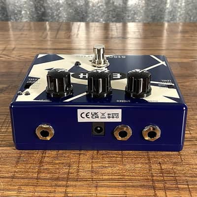 Dunlop MXR EVH30 Eddie Van Halen 5150 Analog Chorus Guitar Effect Pedal image 5