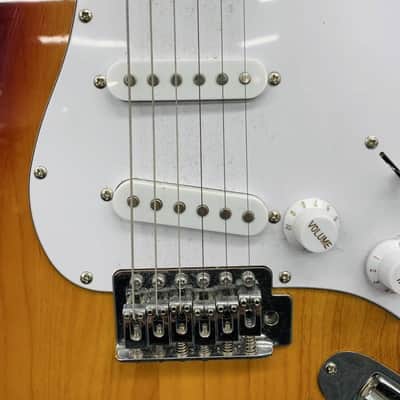 Bacchus Stratocaster Universe Series BST-1 3 tones (imported from japanese guitar market) image 3