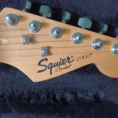 Squier Straocaster Strat 2000 - 2024 image 4