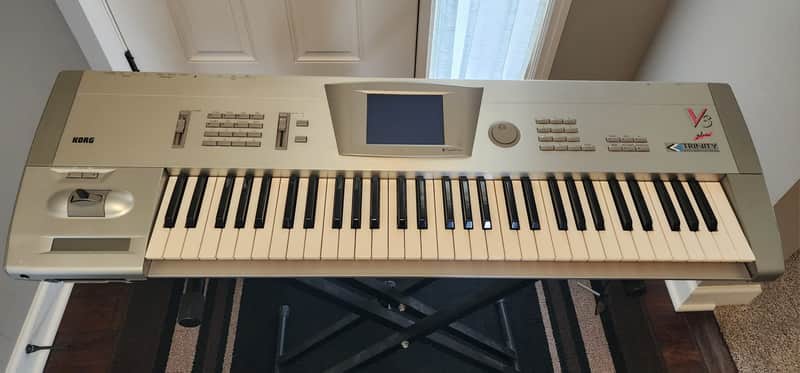 Korg Trinity V3 61-Key 32-Voice Polyphonic Workstation (1998