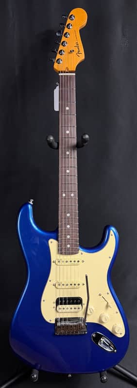 Fender American Ultra Stratocaster HSS Electric Guitar Cobra Blue w/ OHSC