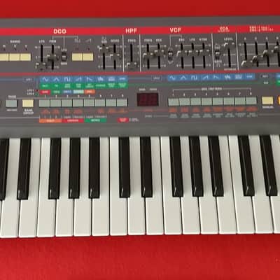 Roland Juno-106 61-Key Programmable Polyphonic Synthesizer 1984 - 1985 - Black