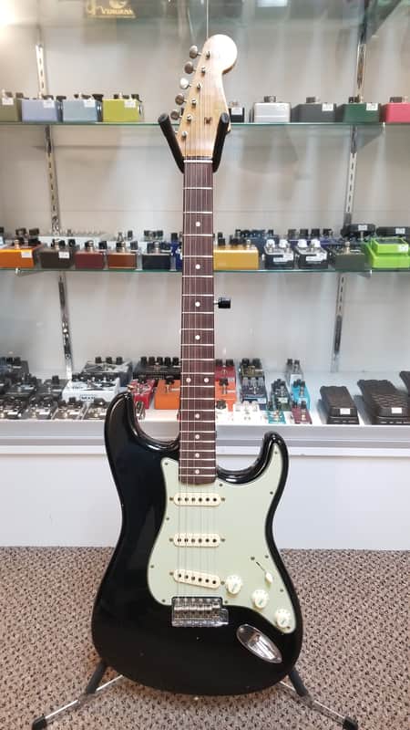 used 2022 Fender Custom Shop Willcutt True '62 Reissue Stratocaster Journeyman Relic in Black, Excellent Condition with OHSC & Paperwork! image 1