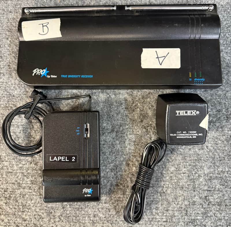Telex Pro True Diversity Lavalier Microphone System - Pre Owned image 1