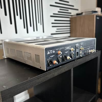 Theta Digital Generation VIII DAC / Digital Signal Processor -Silver image 14