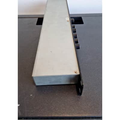 Zoom 1201 - Rack Effects - Very Good image 6