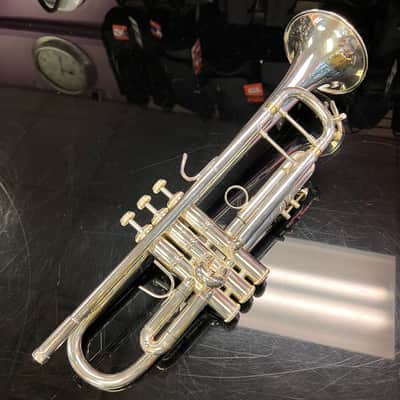 Bach Stradivarius 37 Silver-plated Trumpet image 1