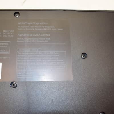 AlphaTheta DDJ-FLX2 2-Deck DJ Controller image 7