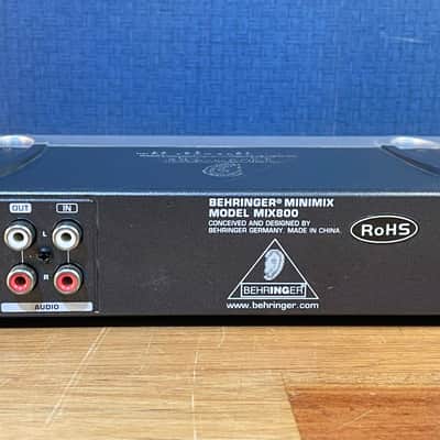 Behringer Minimix Mix800 Ultra-Compact Karaoke Processor with Voice Canceller and Echo/Reverb Effects image 3