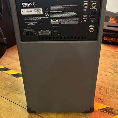 Peavey MAX 208 Bass Combo image 3