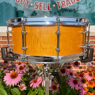 Maelo Drums 5th Anniversary Curly Maple 5.5x14 Snare Drum image 8