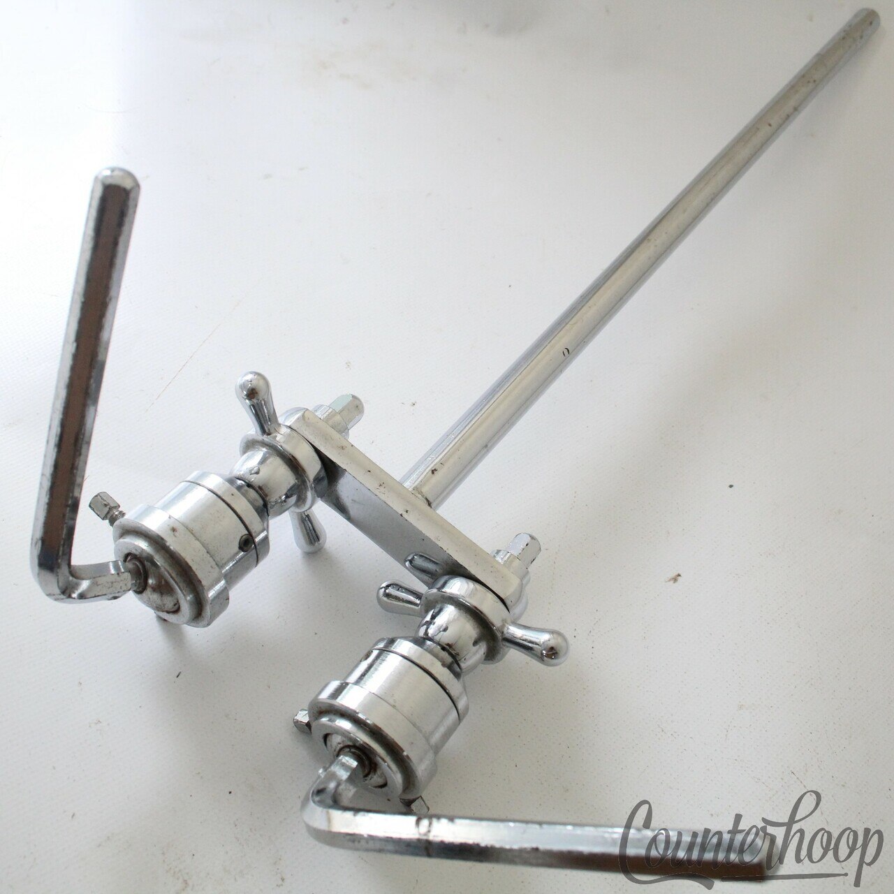 Rogers Swivomatic Tom Double Hex-Post  L-Arm Bass Drum Mount Holiday/Powertone* — main photograph