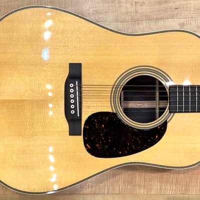 Martin HD-28 Standard Series HD-28 (2025 Refresh) Acoustic Guitar image 4