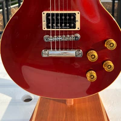 Gibson Les Paul Standard 1982 - Candy Apple Red image 2