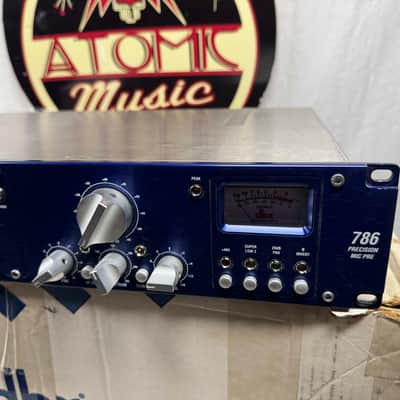 dbx Blue Series 786 Precision 2-Channel Microphone Preamplifier Rack with Box image 3