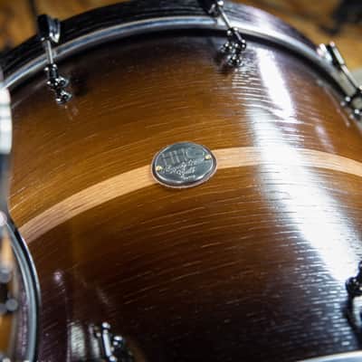 HHG Drums Oak Over Walnut, Walnut To Black Burst With Natural Pinstripe image 7