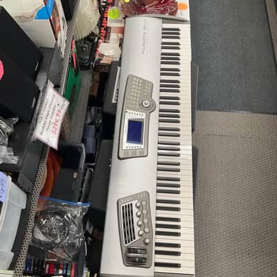 Alesis Fusion 8HD 88 Key Workstation 2005