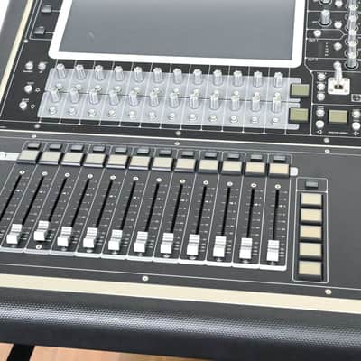 DiGiCo SD5 Digital Mixing Console w/ Waves Card, ST Optical & Road Case CG01GCW *ASK FOR SHIPPING* image 8