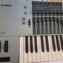 Yamaha Motif XS7 2010 - silver/black