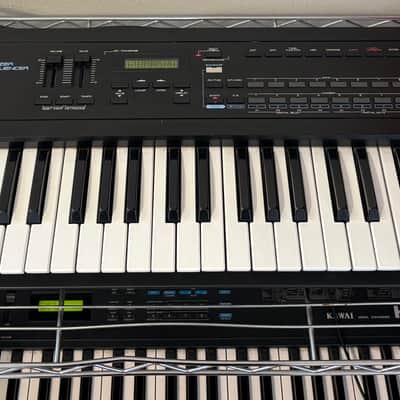 Roland D-20 61-Key Multi-Timbral Linear Synthesizer / Multitrack Sequencer 1988 - 1992 - Black