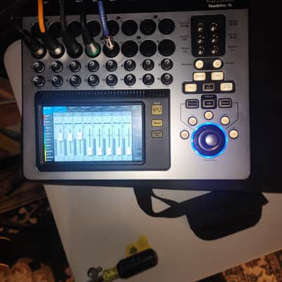 QSC TouchMix-16 Touch Screen Compact Digital Mixer 2010s - Silver image 1