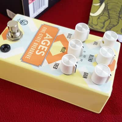 Walrus Audio Ages Five-State Overdrive Limited Edition - Santa Fe Series 2020 - Yellow Santa Fe image 5