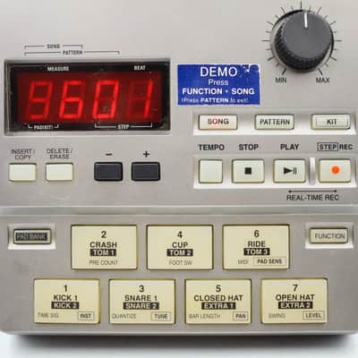 Zoom MRT-3 Micro Rhythm Trak Silver Drum Rhythm Machine 000856 image 4