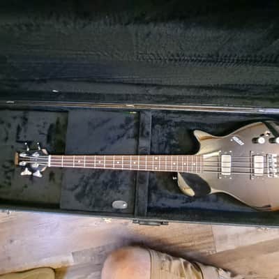 Gretsch G2220 Electromatic Junior Jet Bass II with Walnut Fretboard 2018 Black with Case and Strap image 1