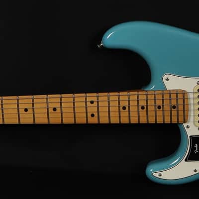 Fender Player II Left-Handed Stratocaster Aquatone Blue Electric Guitar image 2