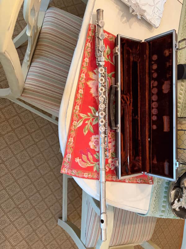 Armstrong Heritage 1969-1970 - Solid sterling image 1