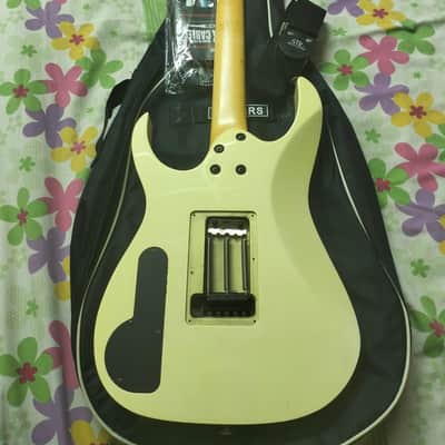 (Japan98) Ibanez PGM30 Paul Gilbert Signature with Lo TRS II Tremolo Japan 1998 image 7