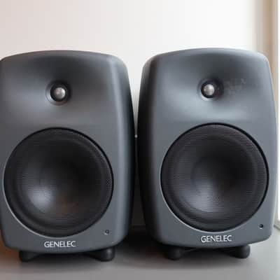 Genelec 8240A SAM 6.5" Powered Nearfield Studio Monitor (Pair) 2006 - 2016 - Gray image 1