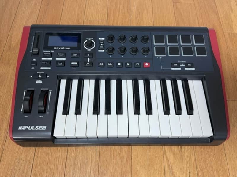 Novation Impulse25 25-Note USB/MIDI Keyboard Controller, Excellent Condition image 1