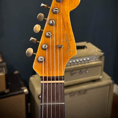 Fender Custom Shop 1963 Stratocaster -  Super Faded Aged 3-Color Sunburst Sparkle image 5