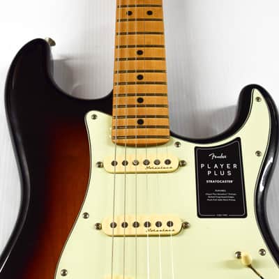 Fender Player Plus Stratocaster - 3-Color Sunburst image 2