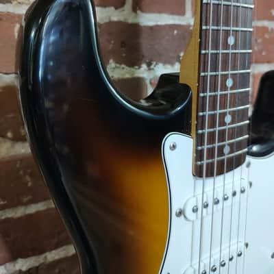 Tokai TST-50 Goldstar Sound 6-Strings Electric Guitar 1984 - Tobacco Burst image 4