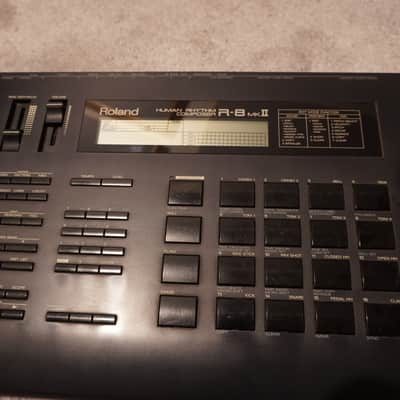 Roland R-8 MKII Human Rhythm Composer 1990s - Black