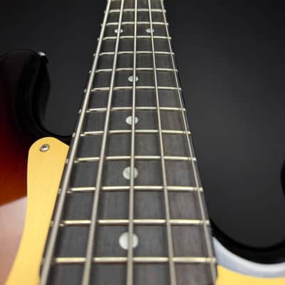 2025 Fender American Ultra II Jazz Bass V - Ultraburst image 4