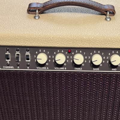 Fender Dual Professional 100-Watt 2x12" Guitar Combo 1995 - 2002 - Blonde image 11