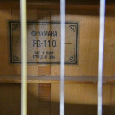 Used Yamaha FG-110 WHITE LABEL Acoustic Guitars Wood image 4