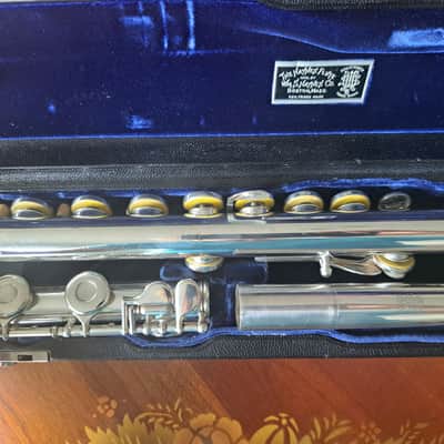 Wm. S. Haynes Closed Hole Silver Flute, Ser. no. 35593. 1966, New COA image 3