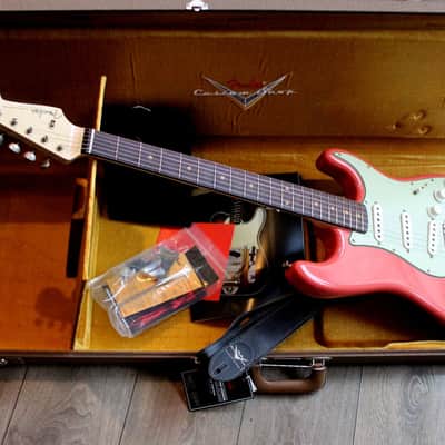 FENDER "Custom Shop Limited Edition 60’s Stratocaster Relic Journeyman Aged Tahitian Coral" HARDCASE, PAPERS, 3, 6 KG image 19