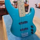 FENDER JAZZ BASS PLUS 1993 -TURQUOISE BLUE MATALIC