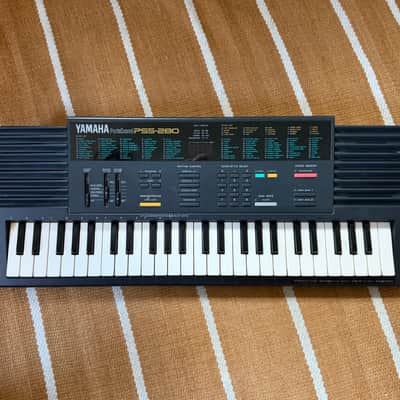 Yamaha PSS 280 FM Synthesizer